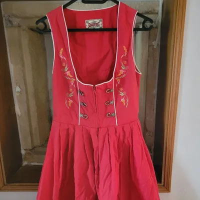 Robe Dirndl Rouge Stockerpoint - Style Trachten / Bavaroise